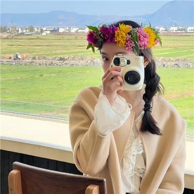 女警察